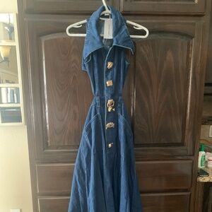 Urban Revivo Cut-Out Lapel Denim Dress